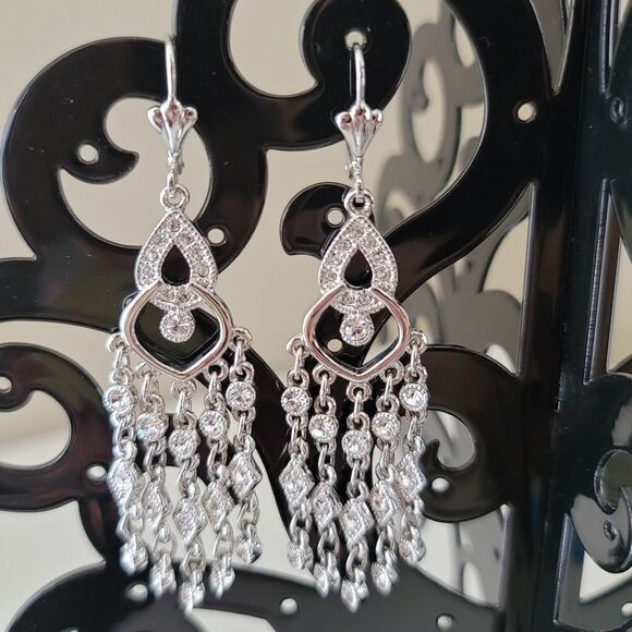 Earrings 𝅺Crystal Silver Tone Sparkly Chandelier Earrings #0347 - Picture 6 of 14